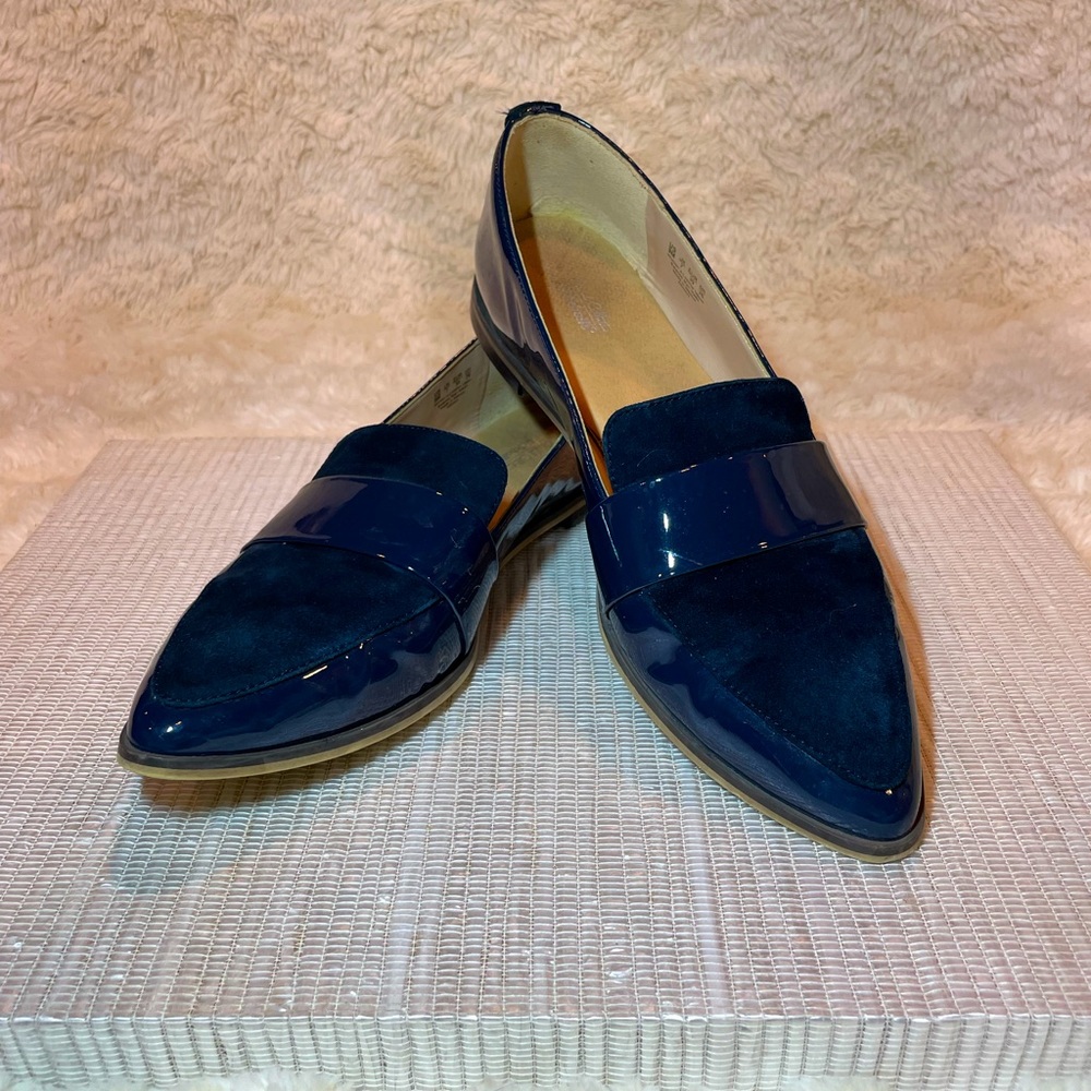 Dr. Scholl’s Ashah Loafer in Navy